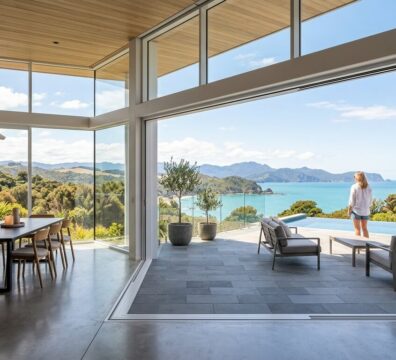 Glass_sliding_doors_panoramic_view_202606241717 (1)